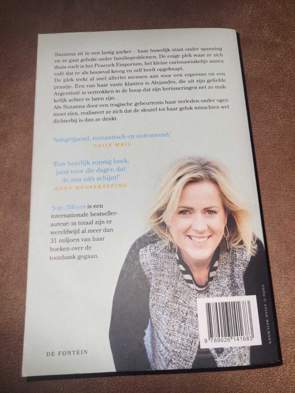 Foto 2 van Suzanna's Wereld - Jojo Moyes (Gelezen)