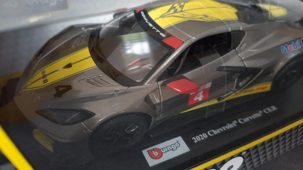 Chevrolet Corvette C8 R 1:24 Bburago Burago Pol, Hobby en Vrije tijd, Modelauto's | 1:24, Bburago@bburago.com, Verzenden, Nieuw