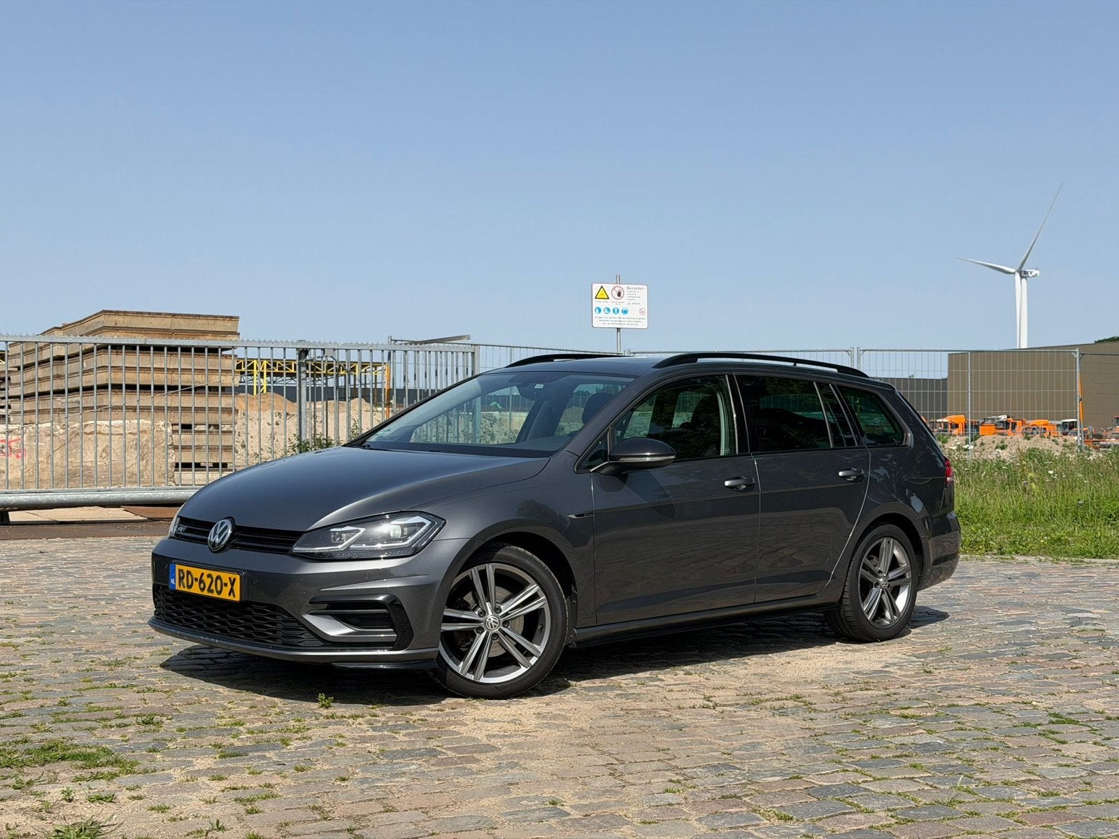 Volkswagen Golf Variant 1.0 TSI R-Line 110pk 7-DSG 2017, Auto's, Volkswagen, Origineel Nederlands, Stationwagon, 650 kg, 3 cilinders
