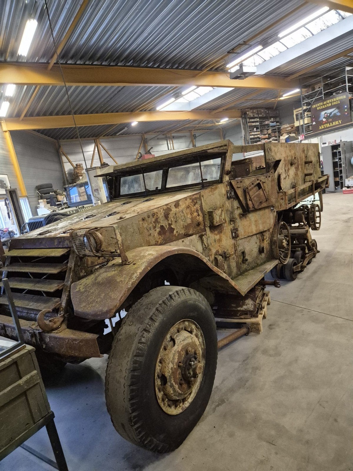te koop – INTERNATIONAL M5 HALFTRACK WW2 PROJECT, Auto's, Bedrijf, Te koop