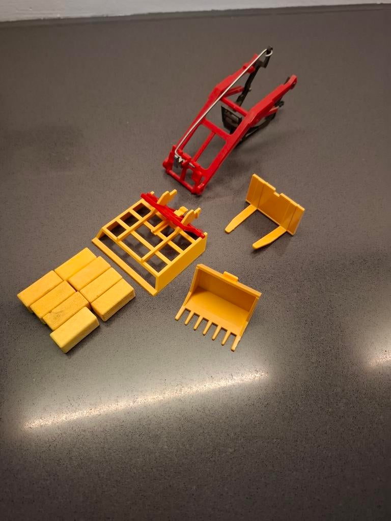 Te koop britains voorladerset, Ophalen of Verzenden, Zo goed als nieuw, Tractor of Landbouw, Britains