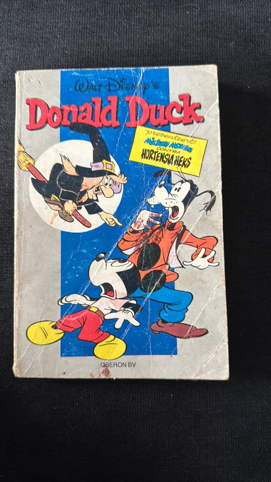 Donald Duck 10 - mickey Mouse contra hortensia heks, Boeken, Eén stripboek, Ophalen of Verzenden, Gelezen