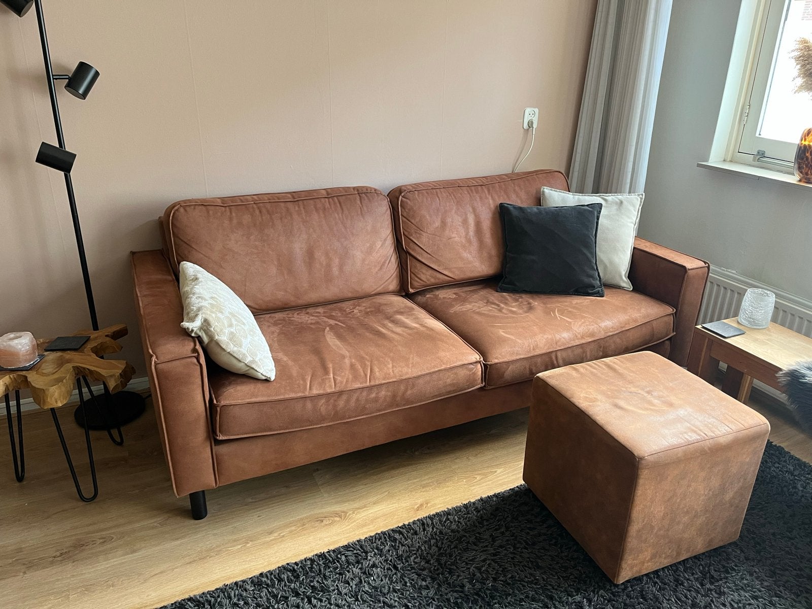Bruine 2,5-zits met poef, Ophalen, Gebruikt, 150 tot 200 cm, Tweepersoons