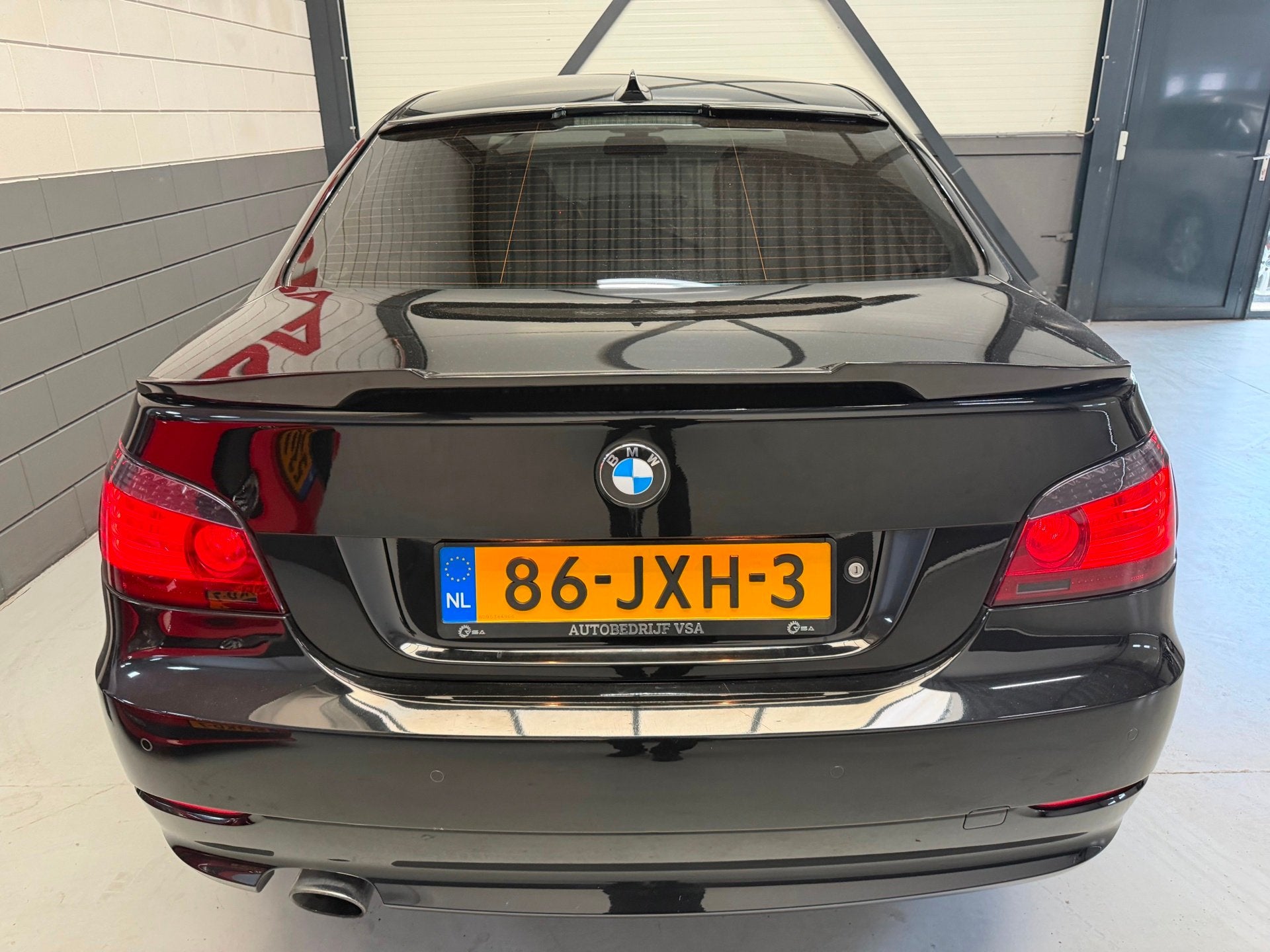 BMW 5-serie 520i Corporate Lease Business Line Edition I|Car, Automaat, Achterwielaandrijving, Zwart, 4 cilinders