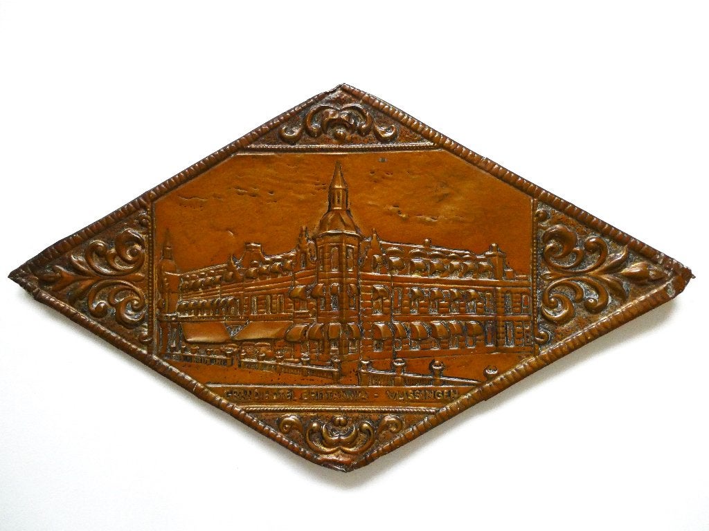 Latoen koperen wandplaat  Grand Hotel Brittania Vlissingen, Antiek en Kunst, Ophalen of Verzenden
