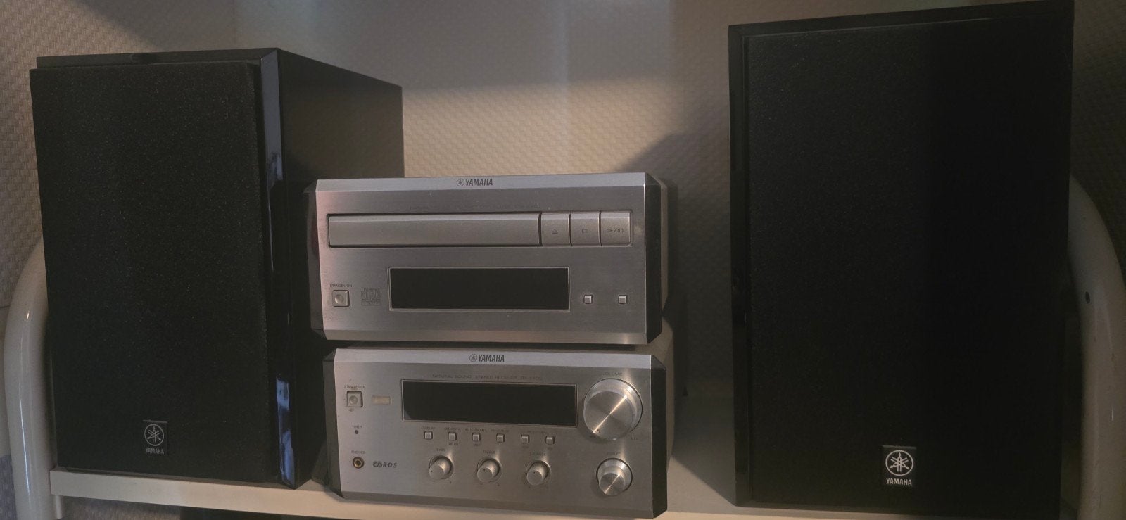 Yamaha PianoCraft RX-E400 stereoset met speakers – CD defect, Audio, Tv en Foto, Stereo-sets, Ophalen, Speakers, Overige merken