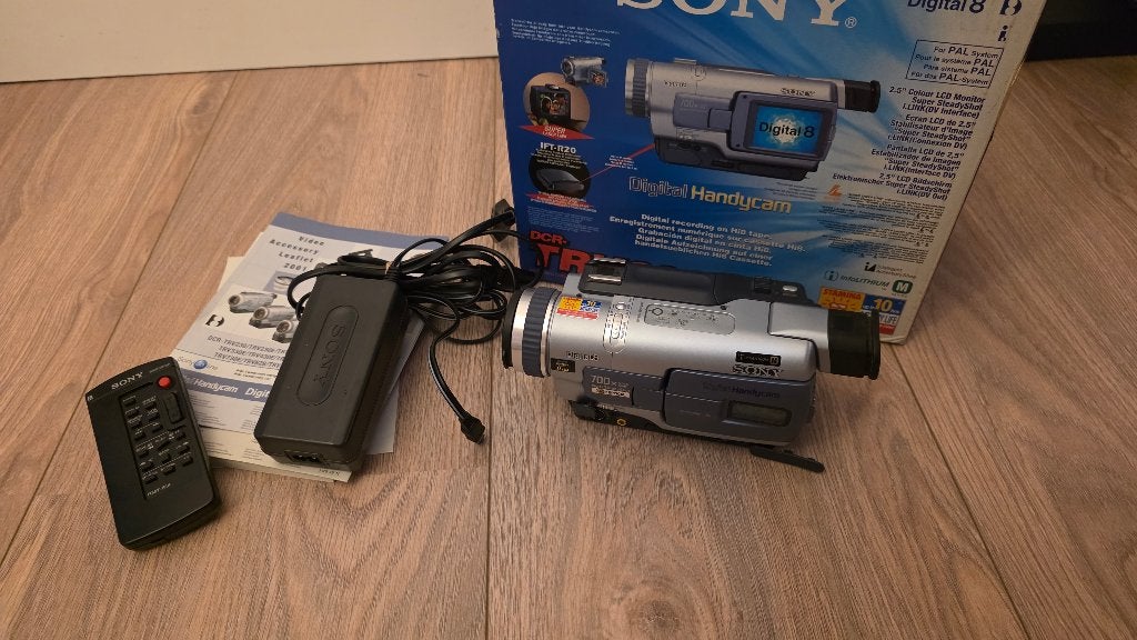 Sony DCR-TRV230E Digital8 Camcorder – Defect (FireWire), Mini dv, 20x of meer, Ophalen of Verzenden, Camera