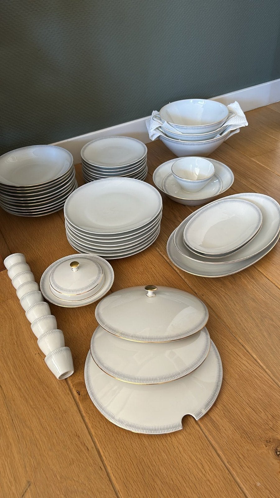Gedeelte servies, Ophalen