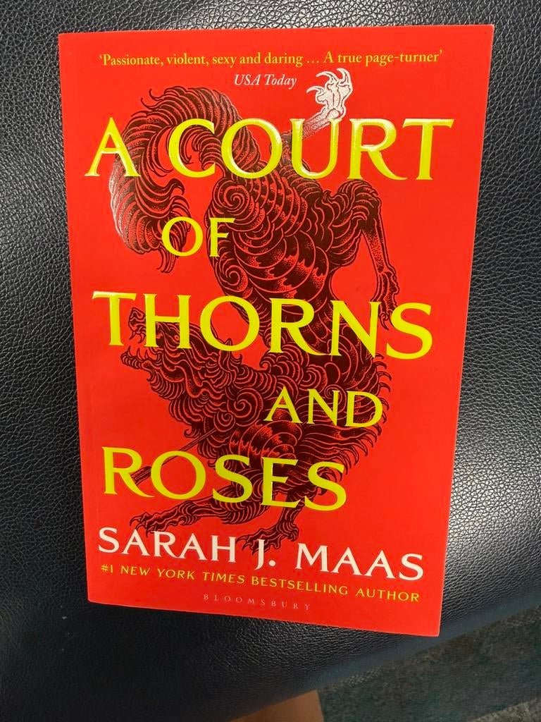 A court of thorns and roses - Sarah J. Maas, Boeken, Ophalen of Verzenden, Nieuw