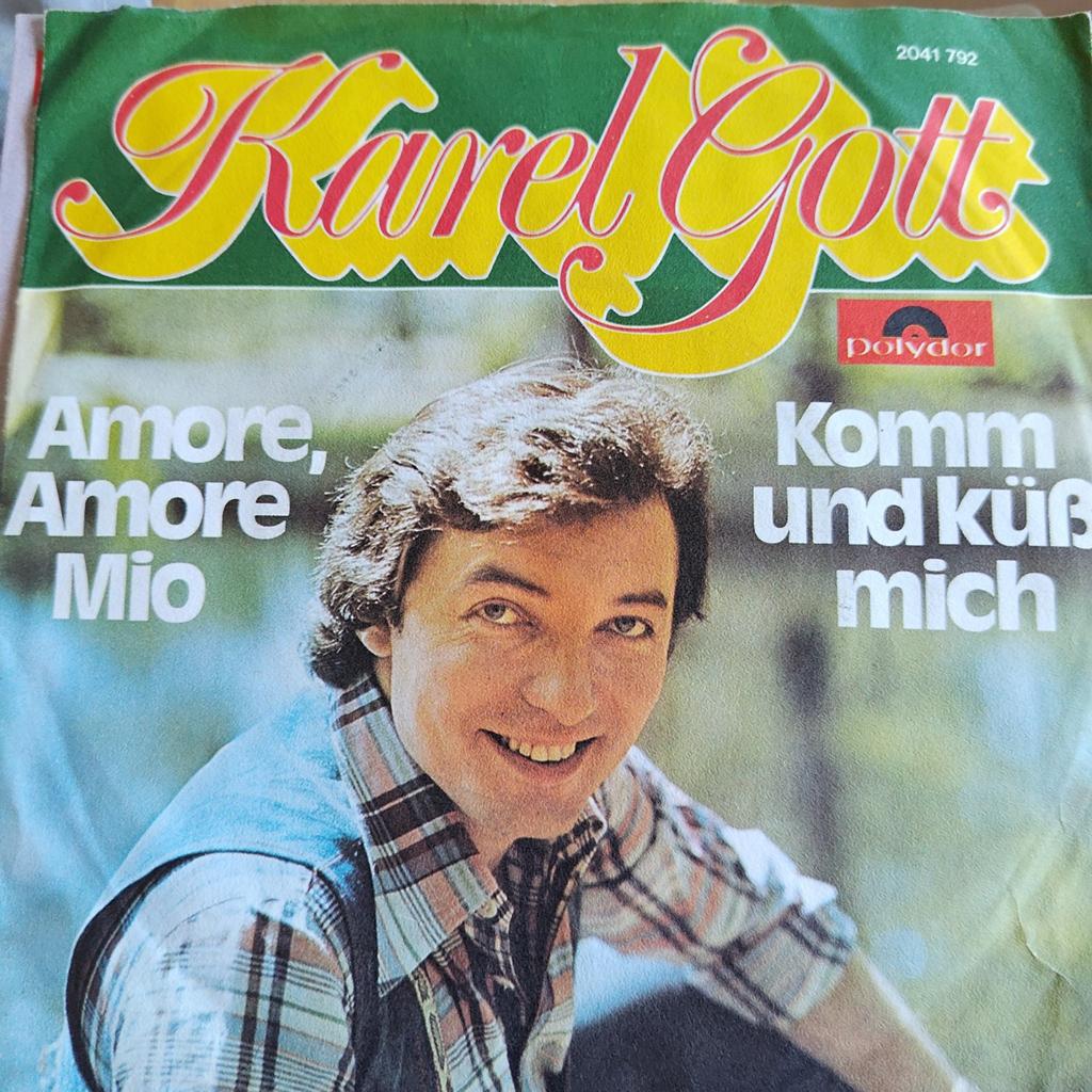 Karel Gott - Amore, Amore Mio / Komm und küß mich (Single), Cd's en Dvd's, Vinyl Singles, Gebruikt, Overige genres, 7 inch, Ophalen of Verzenden