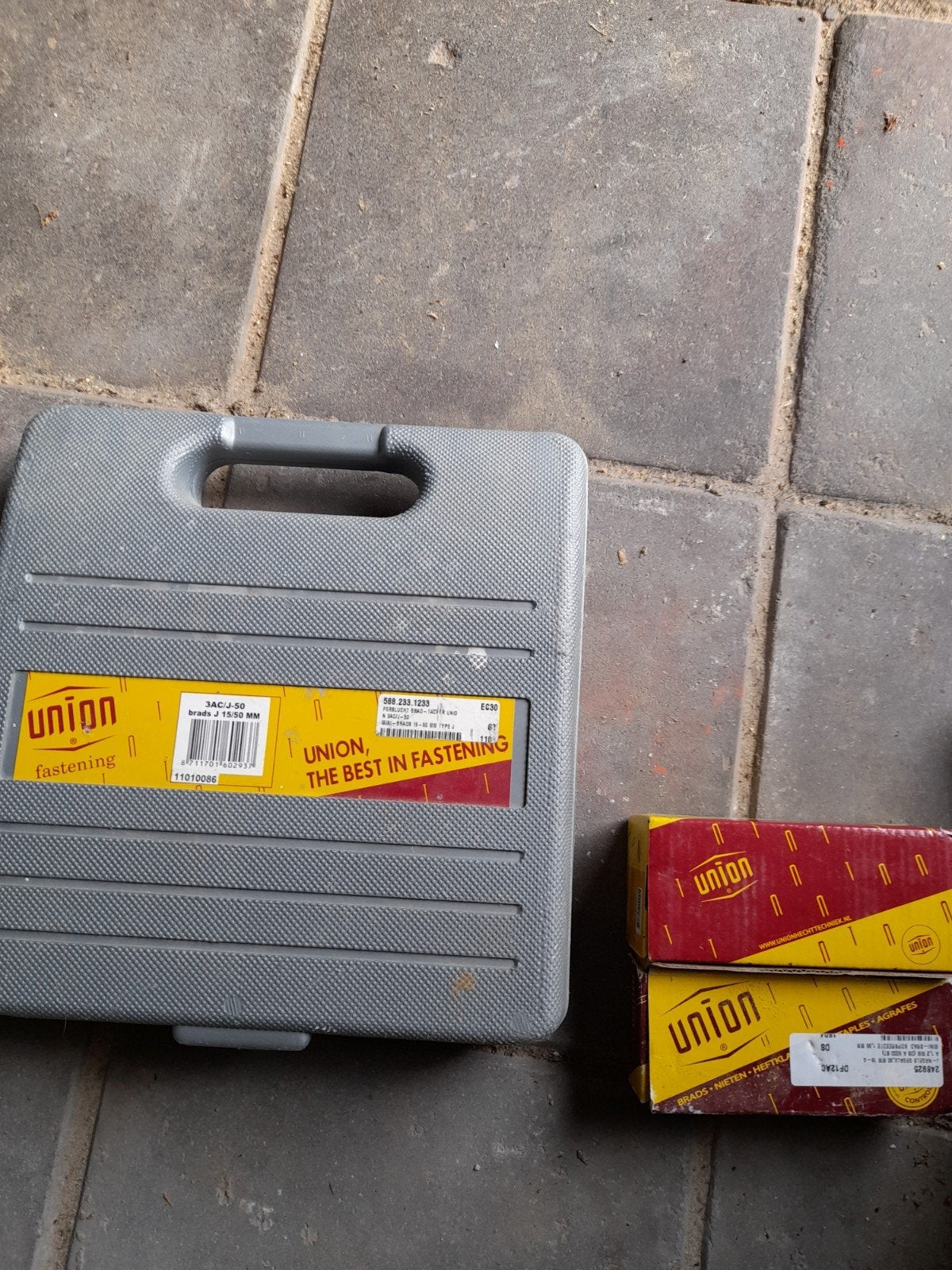 Union Tacker/nietmachine met koffer en nietjes, Ophalen of Verzenden, Gebruikt, Tacker/nietmachine, Overige merken