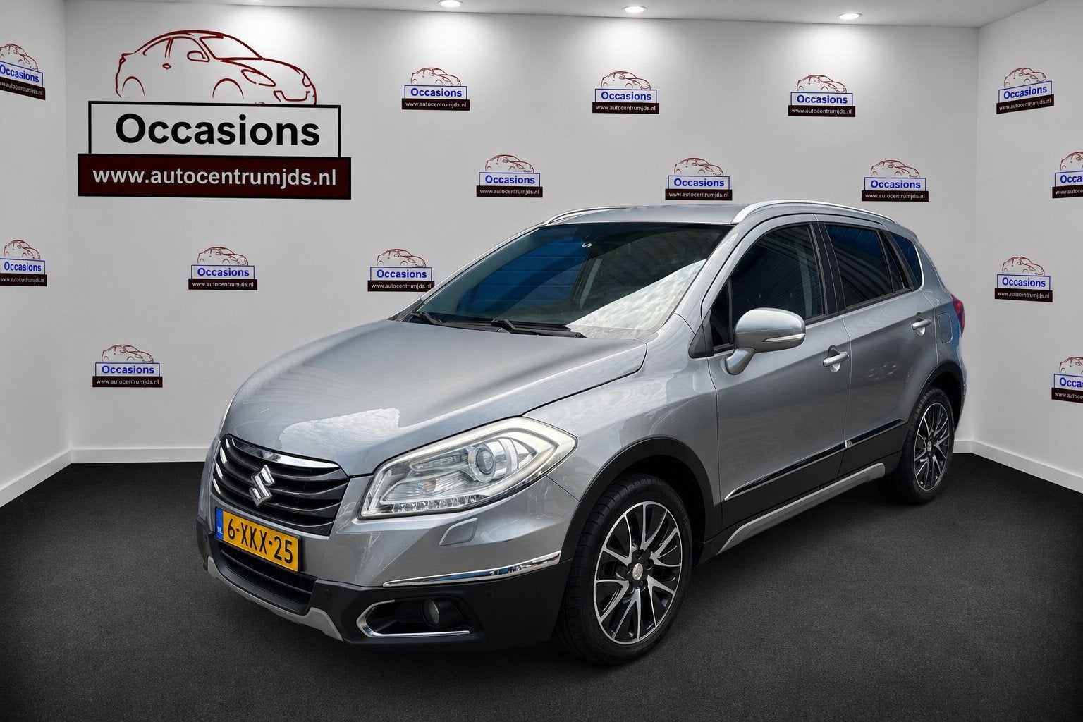 Suzuki SX4 S-Cross 1.6 High Executive AllGrip. Panodak , Car, Auto's, Automaat, Gebruikt, 4 cilinders, 1165 kg