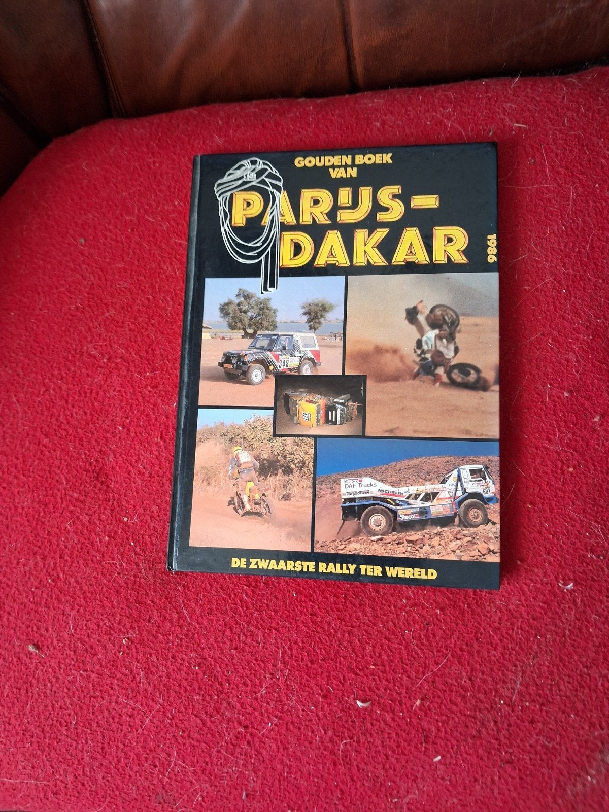 te koop gouden boek van parijs -Dakar., Boeken, Ophalen of Verzenden, Zo goed als nieuw