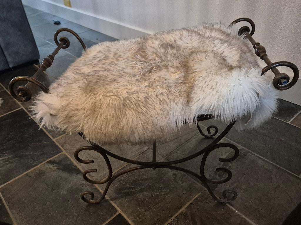 Bijzet bankje, Huis en Inrichting, Ophalen, Minder dan 50 cm, Zo goed als nieuw, Metaal