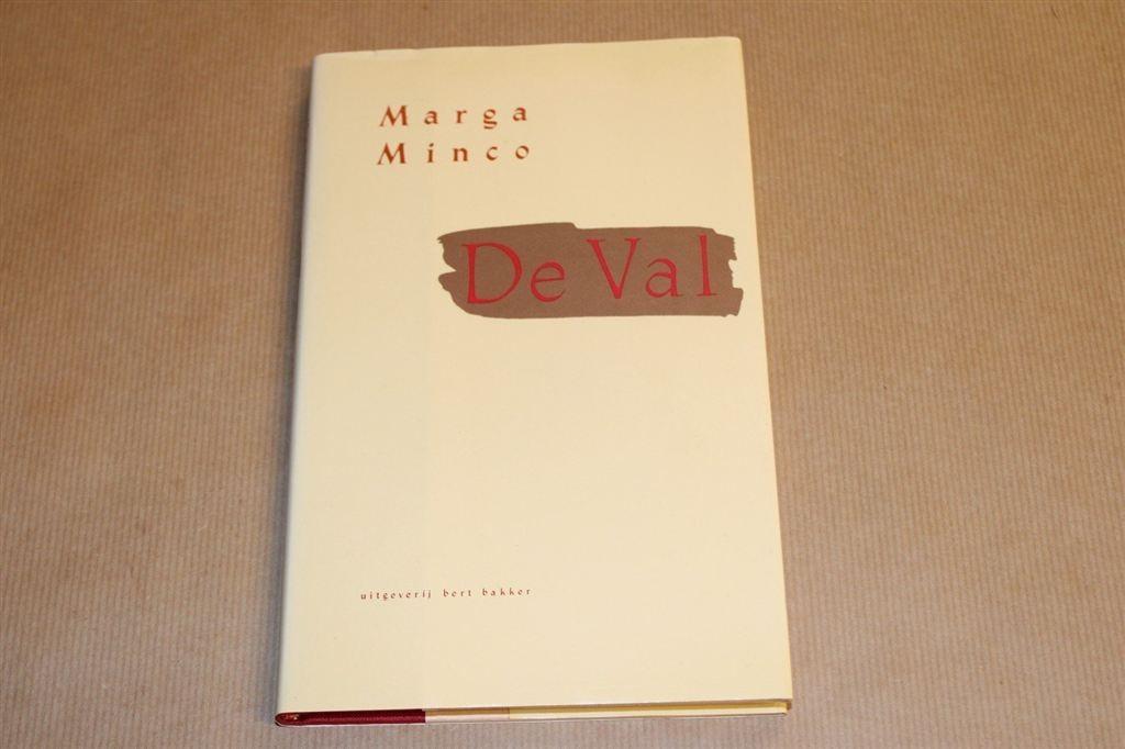 De Val — Marga Minco [1983], Boeken, Literatuur, Gelezen, Ophalen of Verzenden