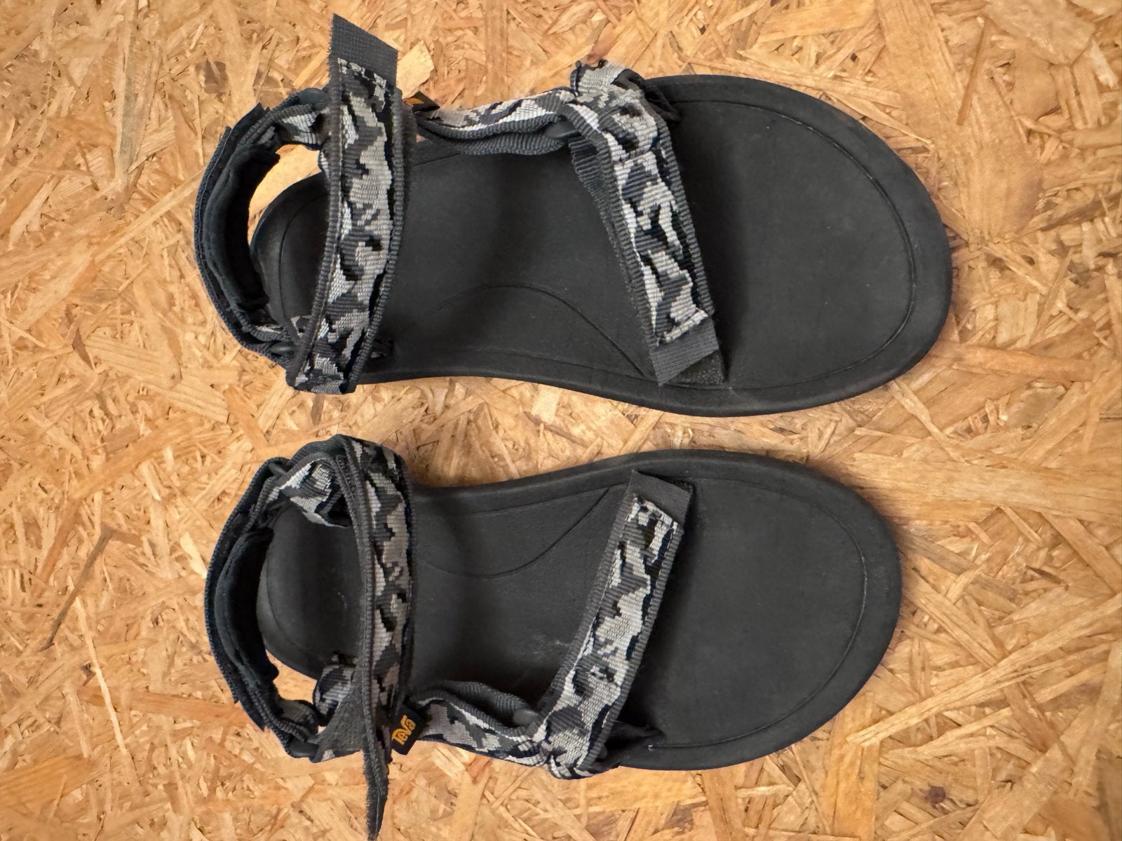 Teva sandalen voor kinderen, maat 33/34 zo goed als nieuw!, Jongen of Meisje, Overige typen, Ophalen of Verzenden, Zo goed als nieuw