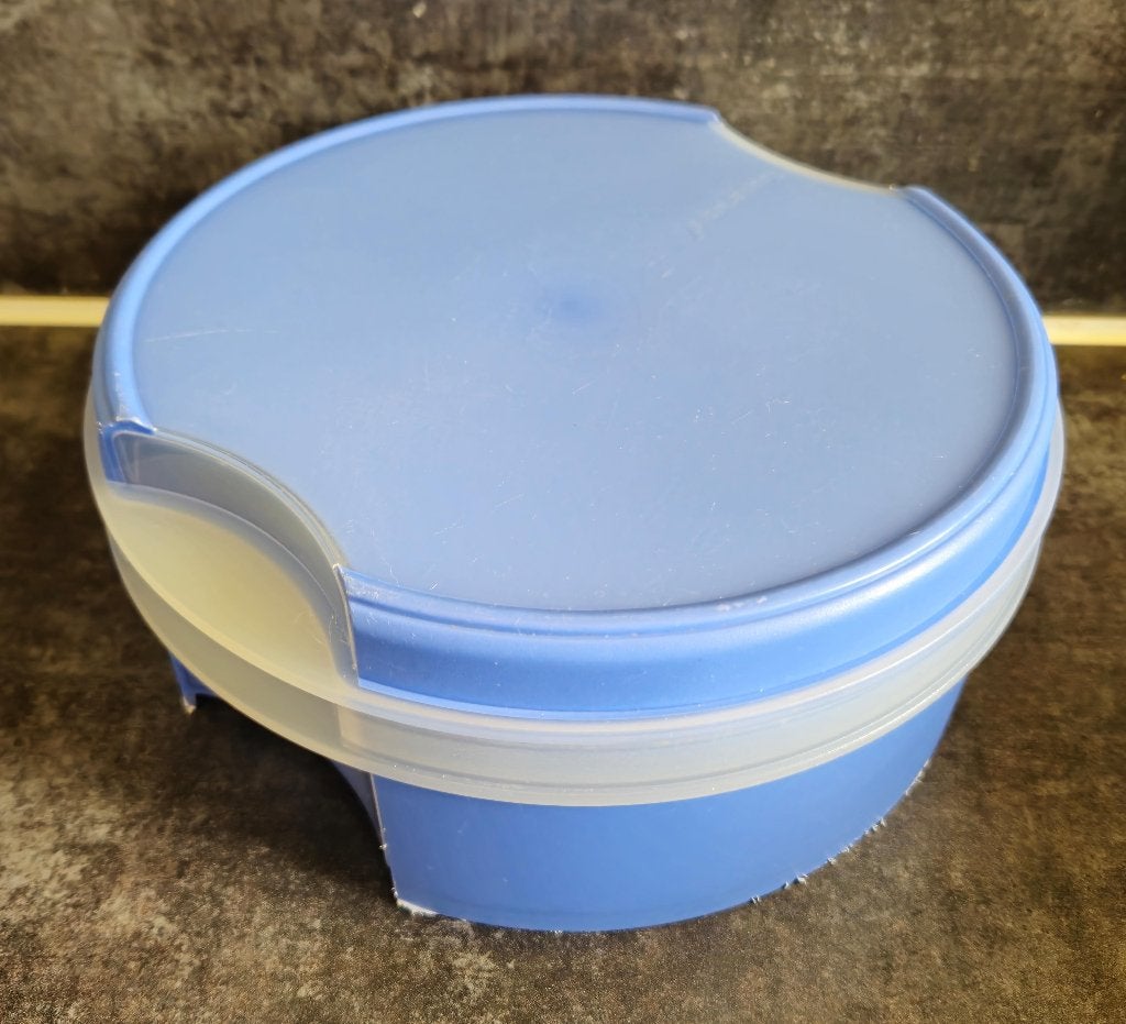 Tupperware vensterdoos koektrommel Blauw, Ophalen of Verzenden, Zo goed als nieuw, Blauw, Bus of Trommel
