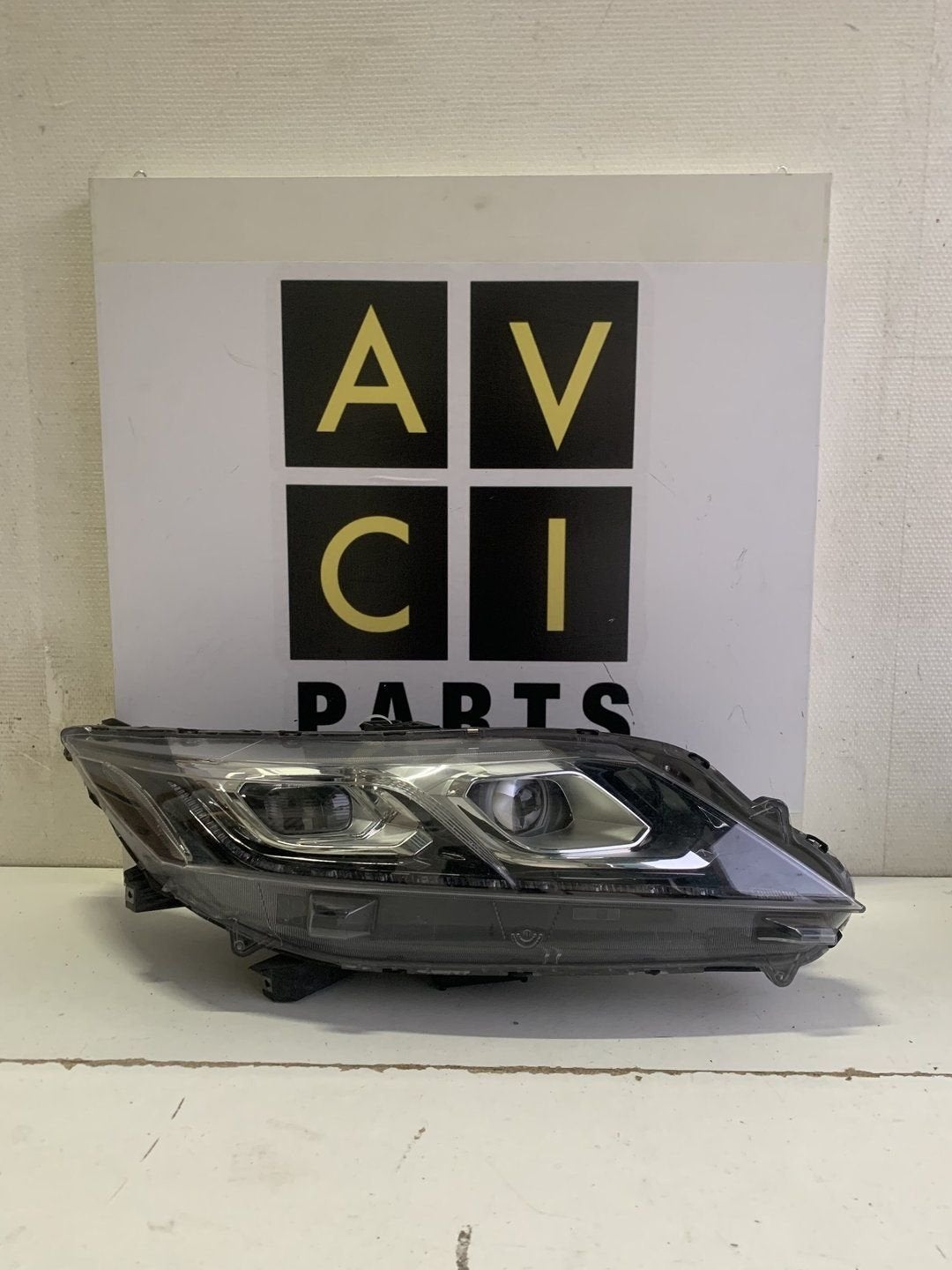Koplamp Mitsubishi Eclipse Cross Full led Rechts  Kompleet, Gebruikt, -, -, Ophalen of Verzenden