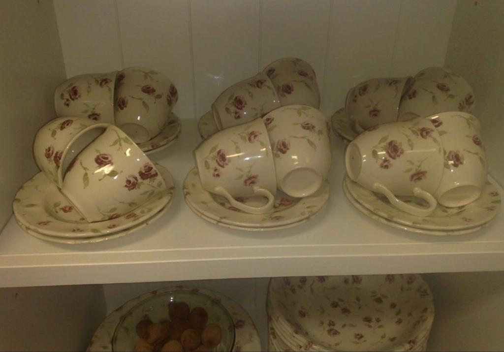 Petite Floret vintage kop en schotels 12x, Ophalen of Verzenden