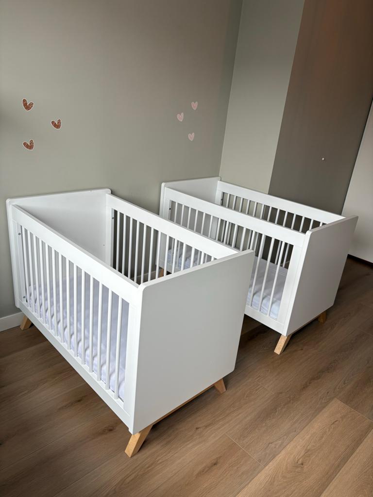 2x Bopita Lynn ledikant en commode, Ophalen, Gebruikt, Ledikant