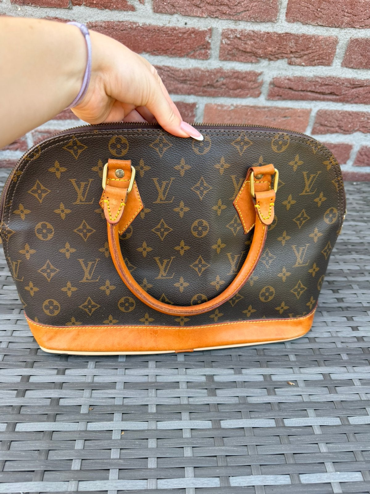 Louis vuitton alma, Sieraden, Tassen en Uiterlijk, Tassen | Damestassen, Verzenden, Gebruikt, Bruin, Handtas