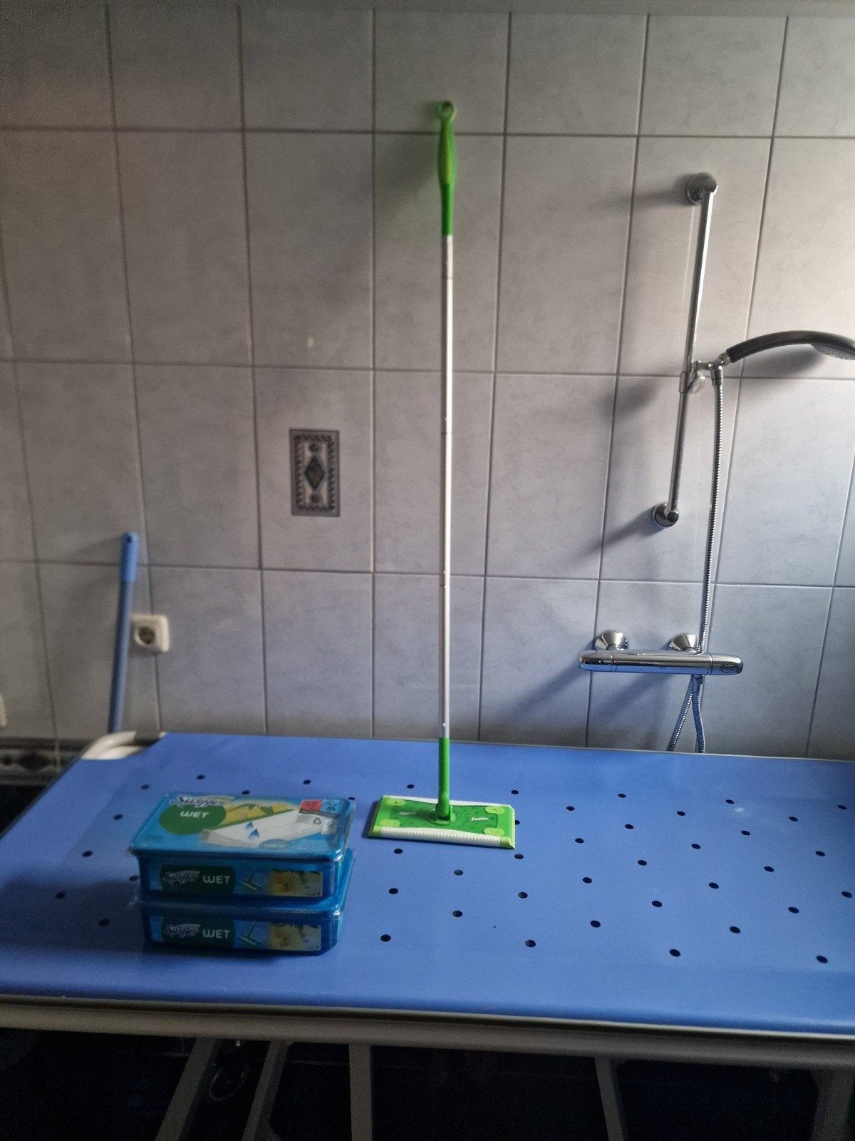 Swiffer Wet Dweilsysteem met Navullingen, Ophalen of Verzenden, Mop of Dweil