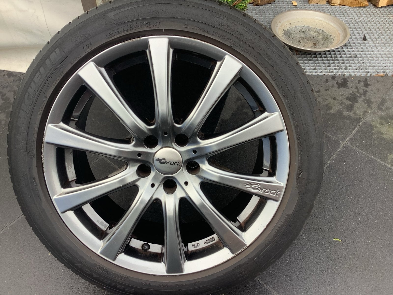 Brock velgen met Michelin zomerbanden 235/45R18, Ophalen, 18 inch, Gebruikt, Banden en Velgen