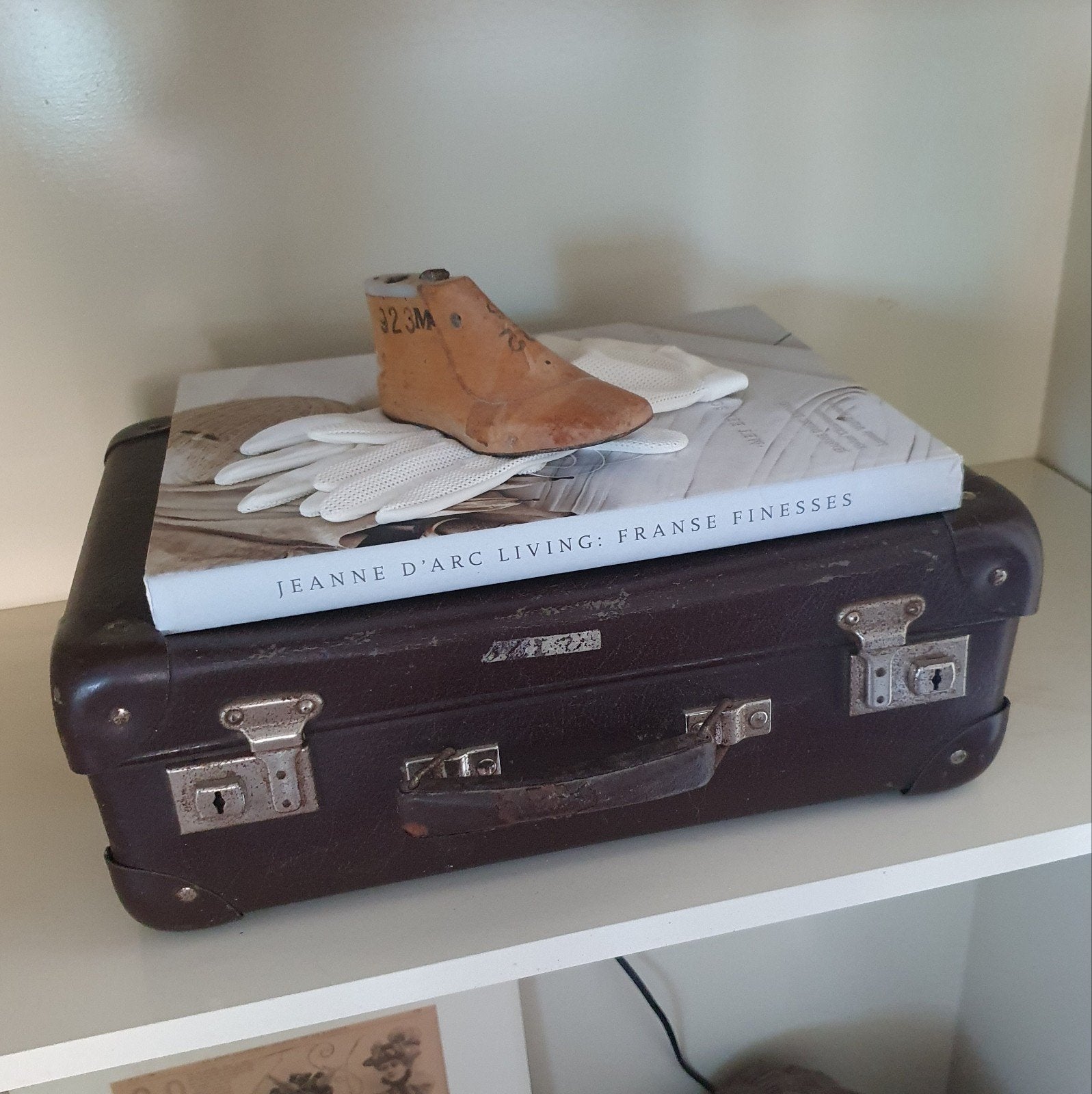 Vintage bruin koffertje - Brocante decoratie, Antiek en Kunst, Ophalen of Verzenden