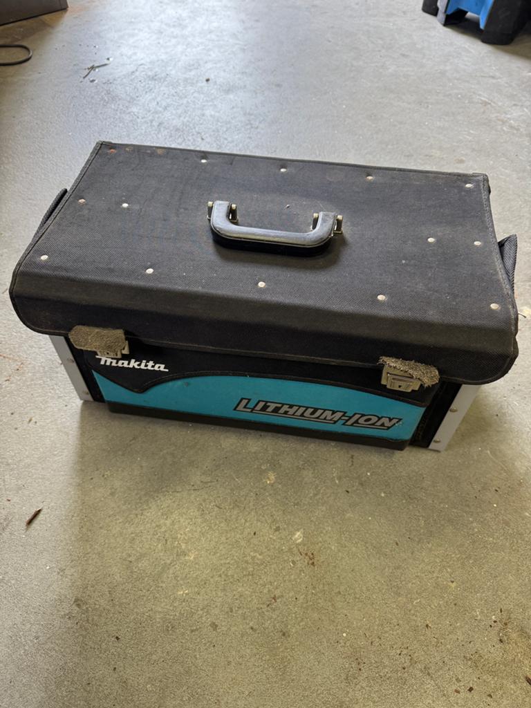 Makita gereedschaps koffer, Doe-het-zelf en Verbouw, Gereedschapskisten, Ophalen, Gebruikt