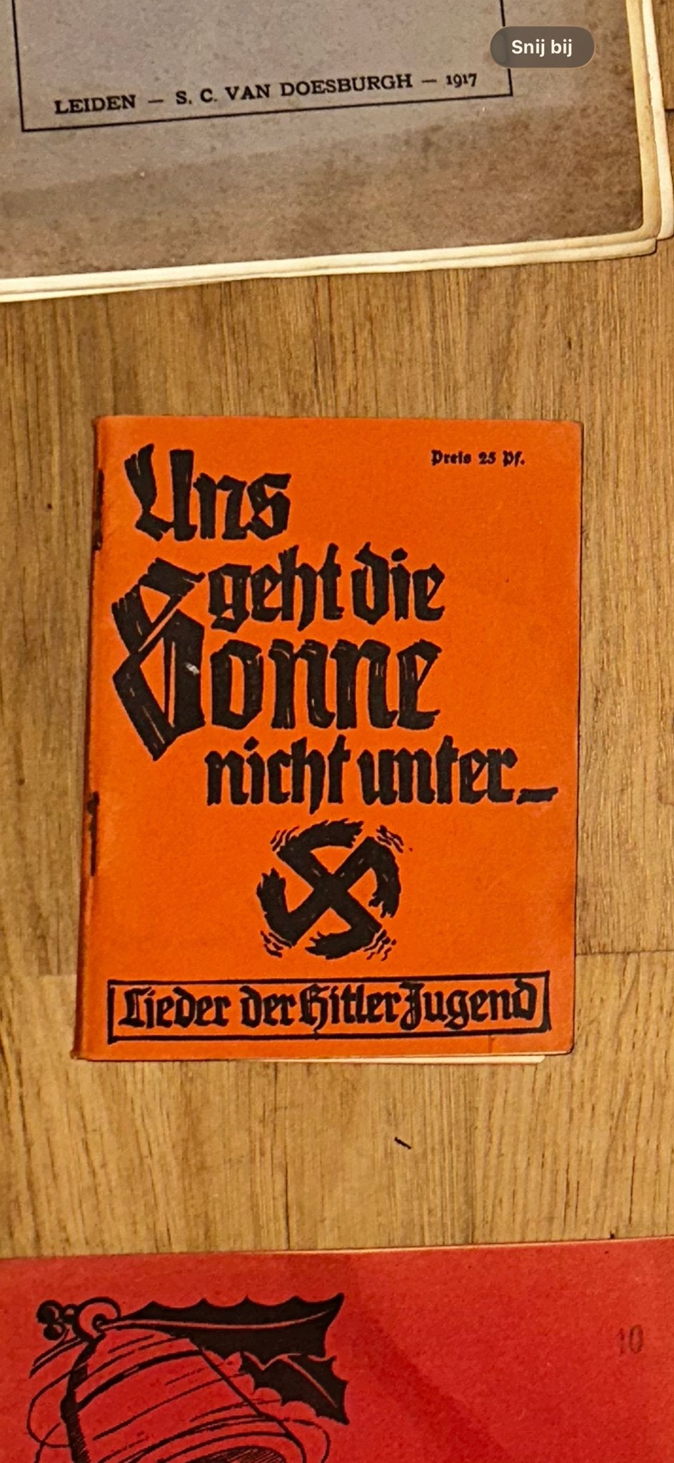 Zeldzaam boekje: Lieder der HitlerJugend (1917), Ophalen of Verzenden, Tweede Wereldoorlog, Gelezen, Overige onderwerpen