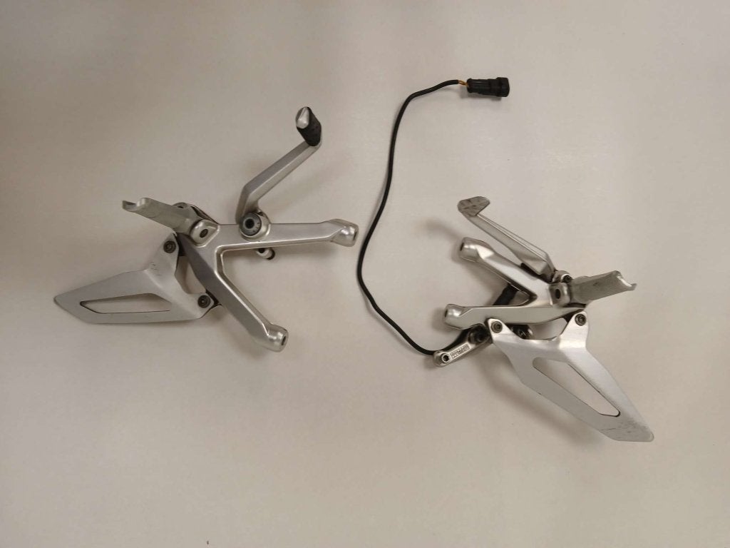 Ducati Panigale V2 voetsteunen / rem- schakelset, Niet ingevuld, Gebruikt, Niet ingevuld, Ophalen of Verzenden