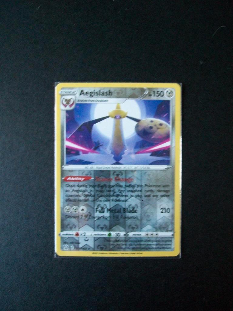 8855: Nieuwe Pokemon kaart holofoil AEGISLASH HP 150 107/163, Verzenden, Nieuw, Losse kaart, Foil