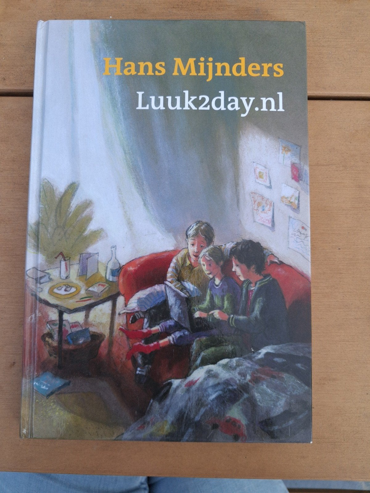 Luuk2day. nl - Hans Mijnders (Kinderboek), Hans Mijnders, Ophalen of Verzenden, Zo goed als nieuw, Fictie