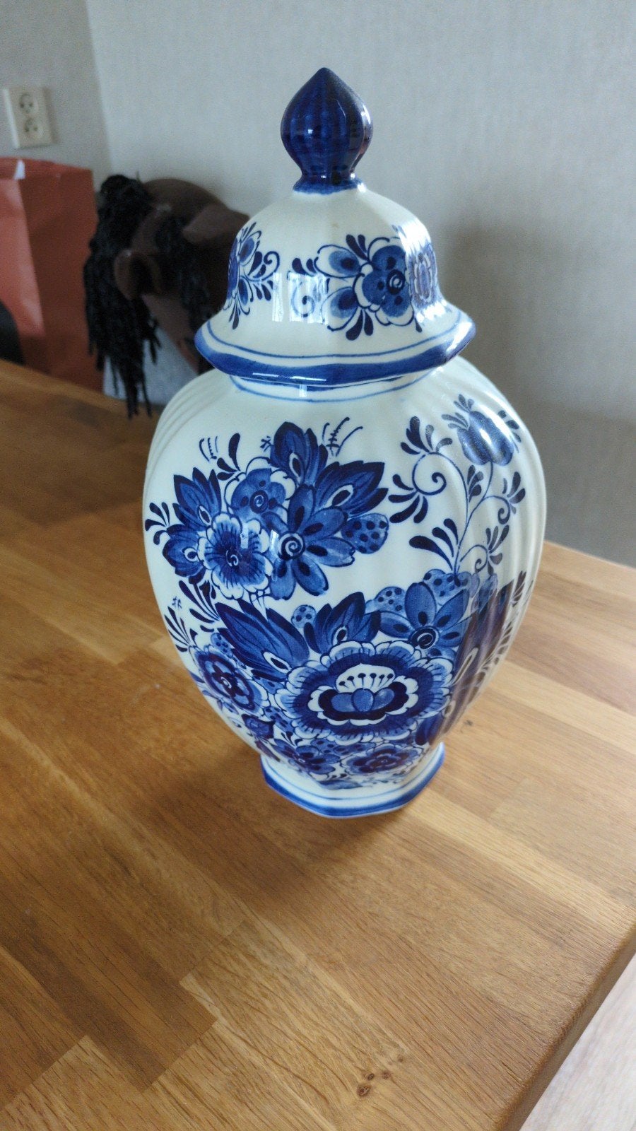 Prachtige Delfts Blauwe Vaas met Deksel - Handgeschilderd, Antiek en Kunst, Ophalen of Verzenden