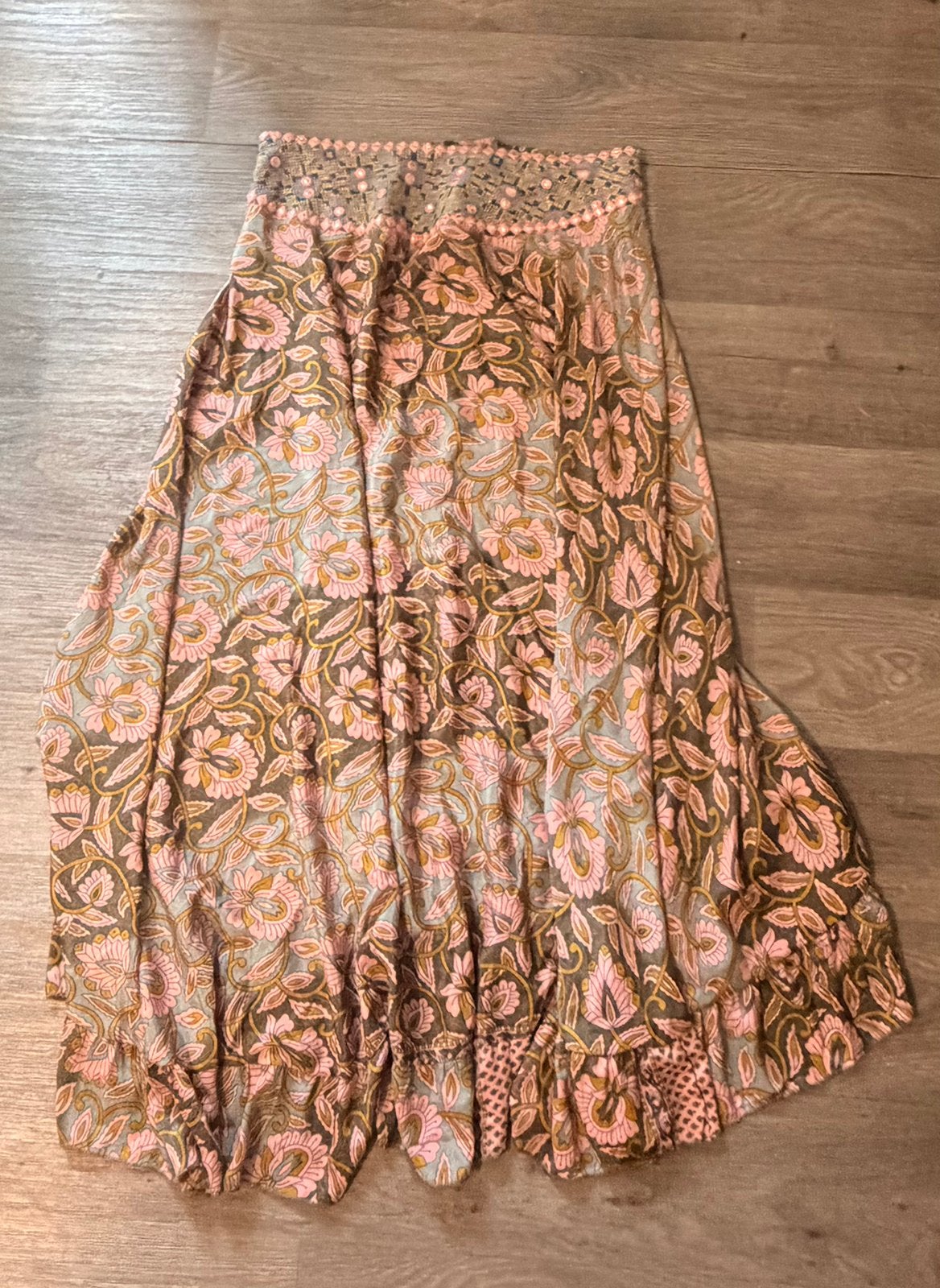 Roze satijnen bohemium rok van Jot, Kleding | Dames, Ophalen of Verzenden, Zo goed als nieuw, Roze, Maat 36 (S)
