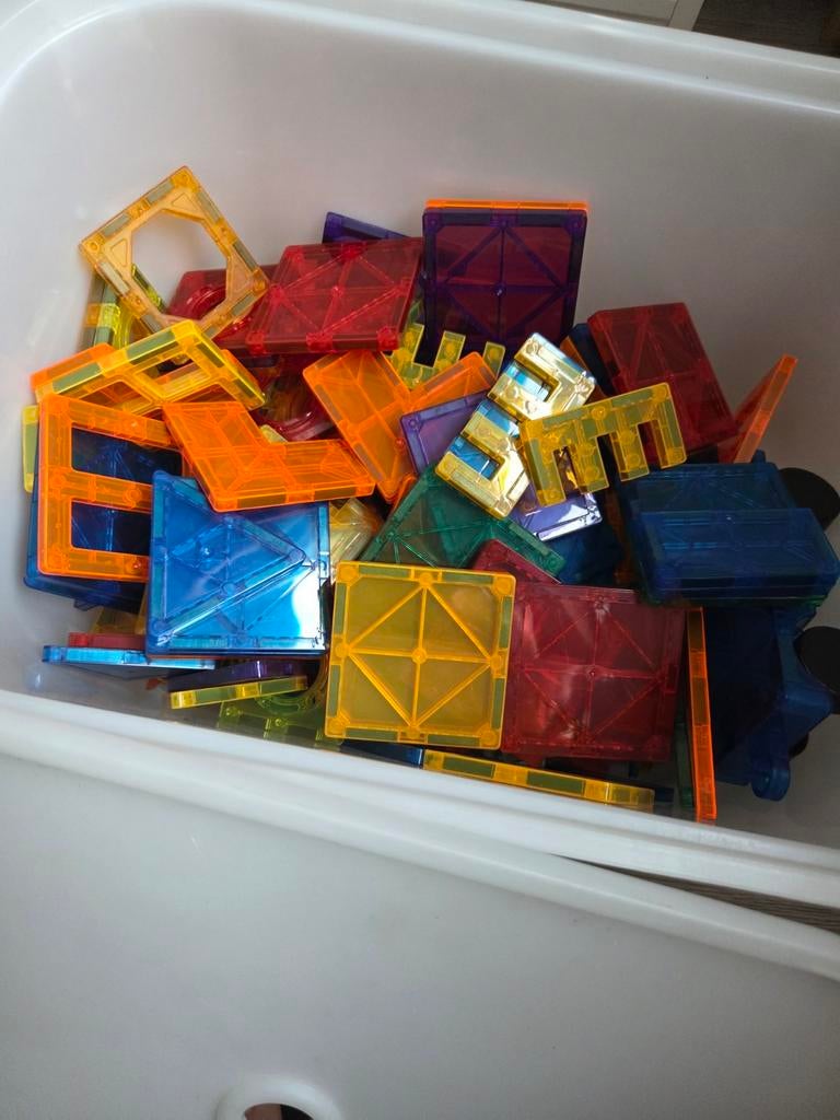 Magneet speelgoed - diverse vormen en kleuren, Ophalen of Verzenden, Gebruikt, Overige merken