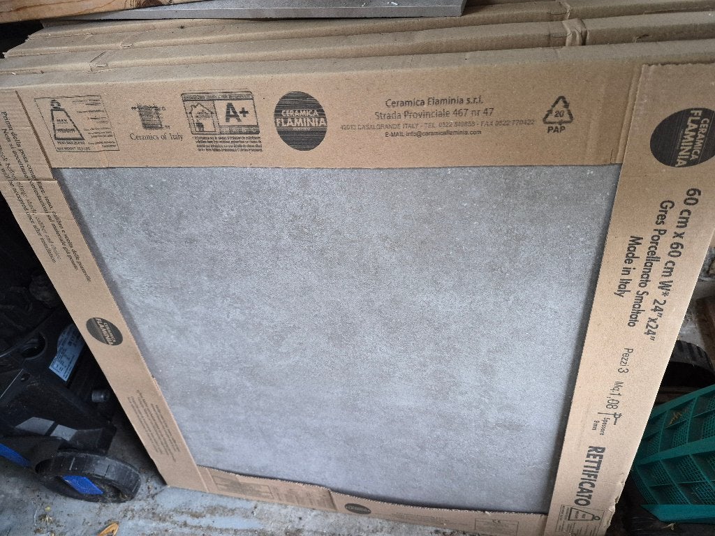 Te koop: sanitair tegels (> 8m2), Ophalen, 60 cm of meer, Nieuw, 5 tot 10 m²
