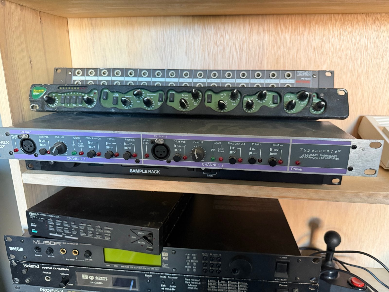Focusrite Voicebox - Microfoon Voorversterker, Ophalen of Verzenden, Gebruikt, Minder dan 5 kanalen, Microfooningang