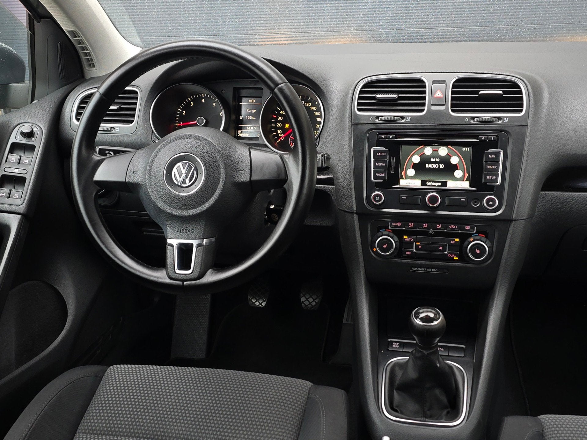 Volkswagen Golf 1.4 TSI Trendline 5DR |Apk |Pdc |Navi, Euro 5, Gebruikt, 4 cilinders, 122 pk