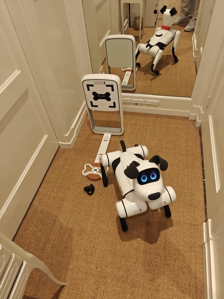 BabyAlpha robothond, Ophalen of Verzenden, Zo goed als nieuw