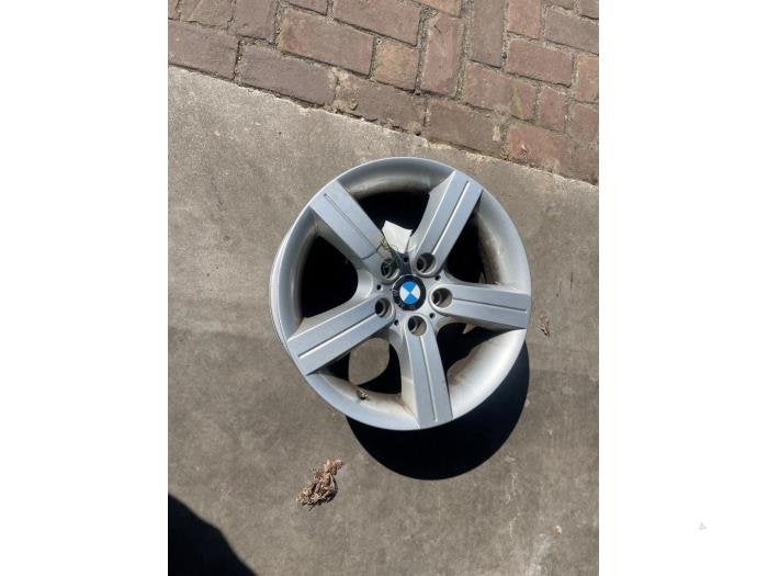 Velg van een BMW X1, Auto-onderdelen, Banden en Velgen, Gebruikt, Velg(en), -, -