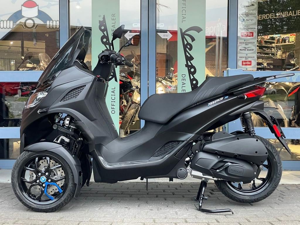PIAGGIO PIAGGIO MP3 310 HPE SPORT Nero (bj 2026), Motoren, Scooter, Onbekend, Onbekend, Minimaal motorrijbewijs A2