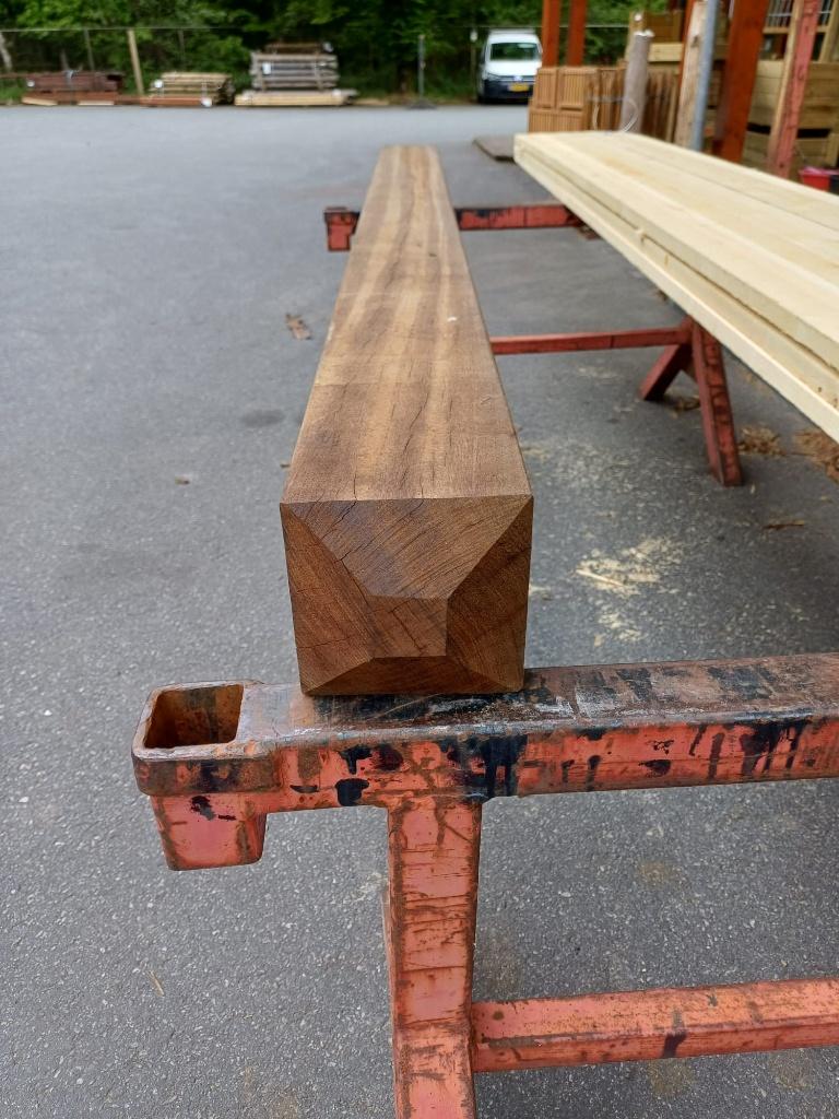 Hardhout paal met diamantkop 140x140mm 200cm nr. 723, Tuin en Terras, Palen, Balken en Planken, Ophalen, Palen, Nieuw, Hardhout