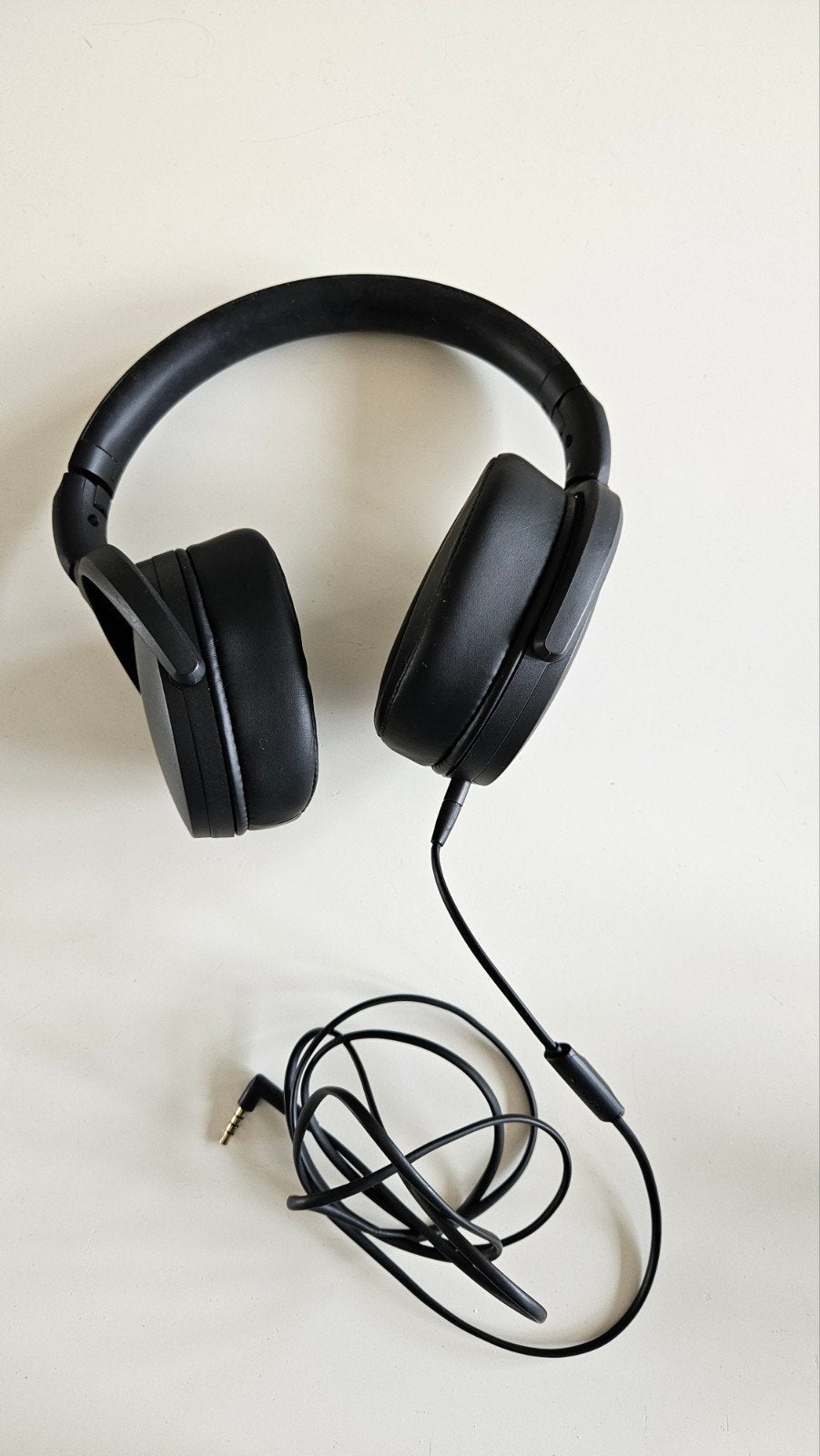 Sennheiser HD 400S Over-ear Koptelefoon Zwart, Sennheiser, Ophalen of Verzenden, Zo goed als nieuw, Microfoon