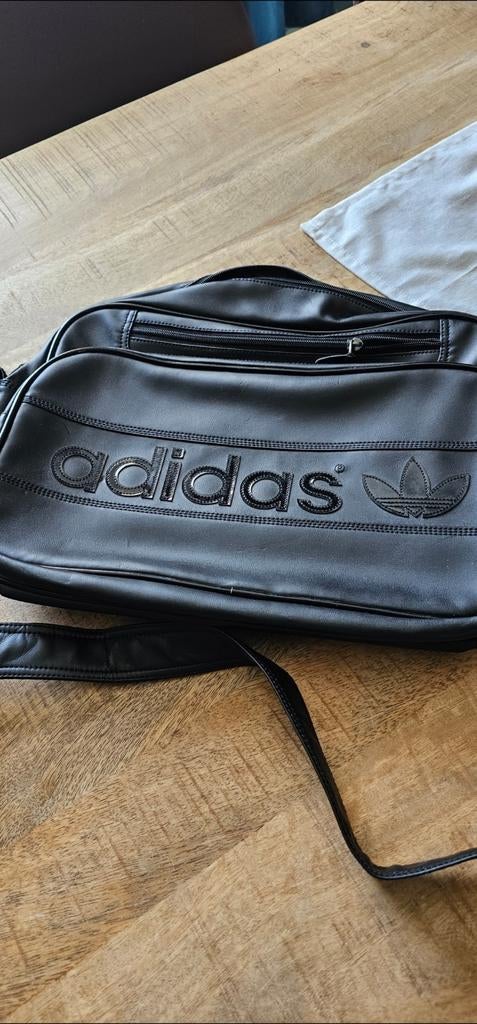 ADIDAS HANGTAS SCHOUDERTAS GROOT NIEUW, Ophalen of Verzenden, Nieuw