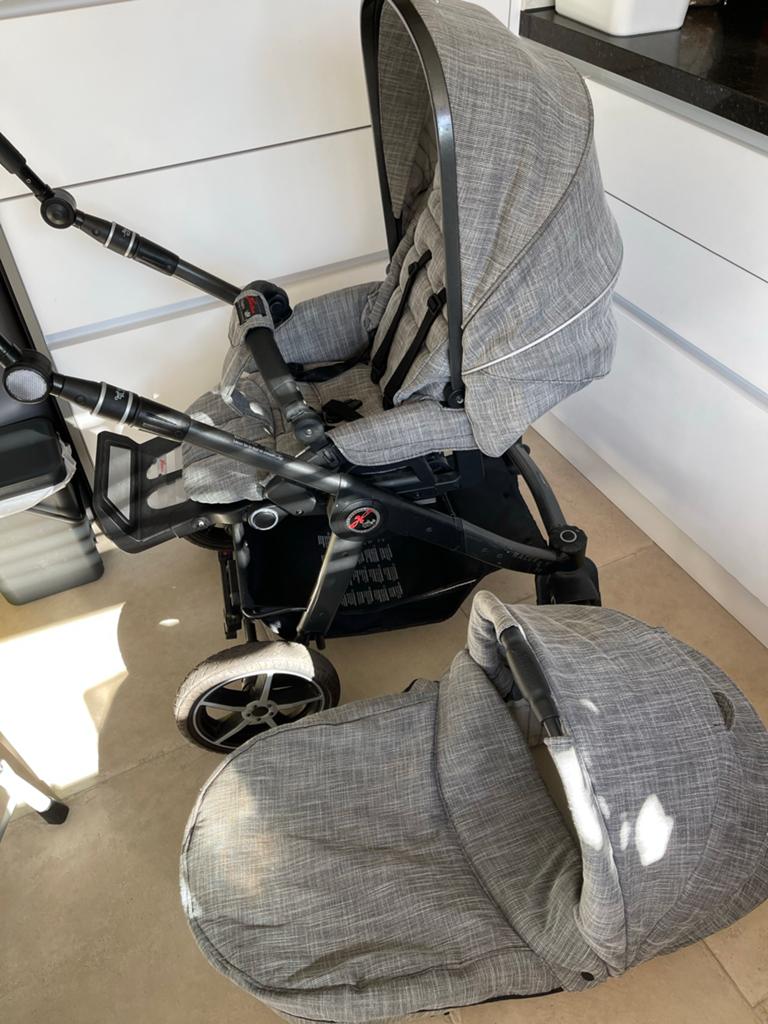 Hartan GTS Racer Combiwagen kinderwagen met reiswieg, Gebruikt, Combiwagen, Met reiswieg, Ophalen