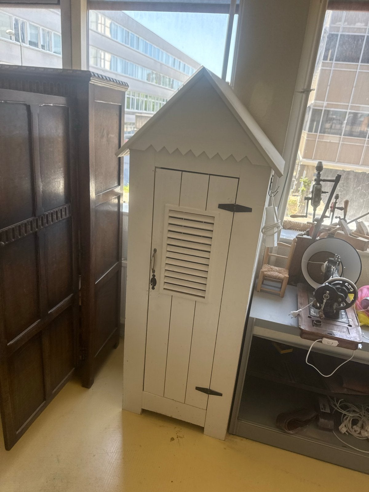 Unieke witte strandhuisje-stijl kast, Ophalen
