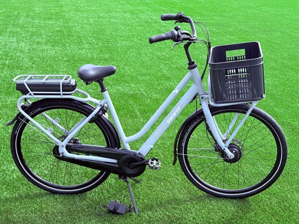 Giant tripel x elektrische damesfiets transportfiets, Fietsen en Brommers, Elektrische fietsen, Gebruikt, Niet ingevuld, Ophalen of Verzenden