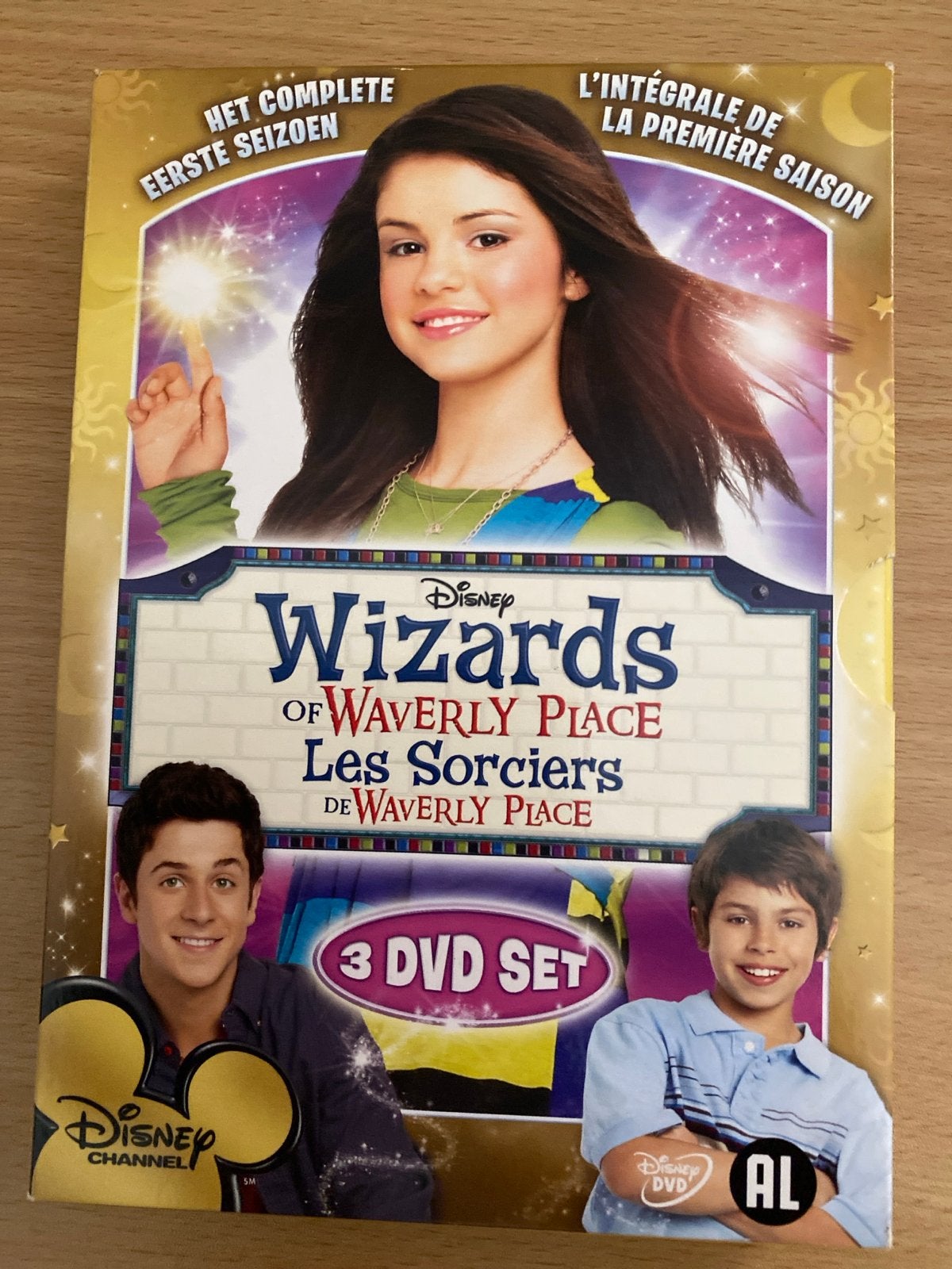Wizards of Waverly Place - Het Complete Eerste Seizoen (3 DV, Gebruikt, Alle leeftijden, Nederlands, Inclusief doosje