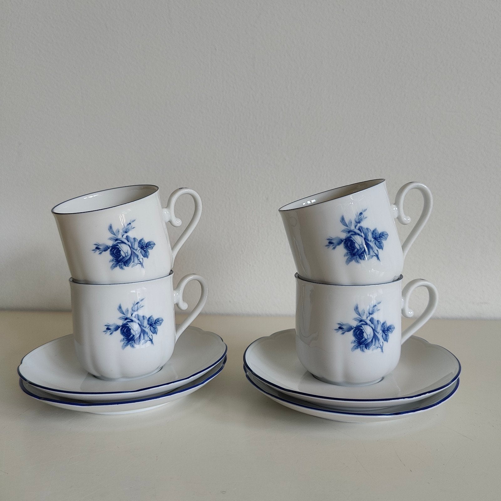 4x Vintage kop schotel Seltmann Weiden Bavaria blauwe roos, Vintage, Ophalen of Verzenden, Zo goed als nieuw, Kop(pen) en/of Schotel(s)
